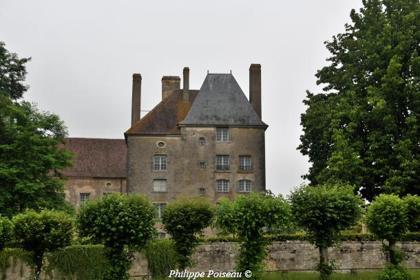 Château d'Aunay en Bazois