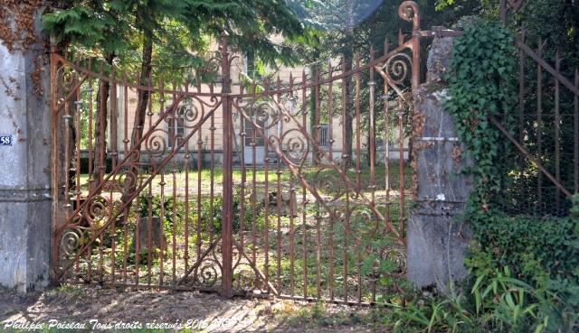 chateau sougy sur loire