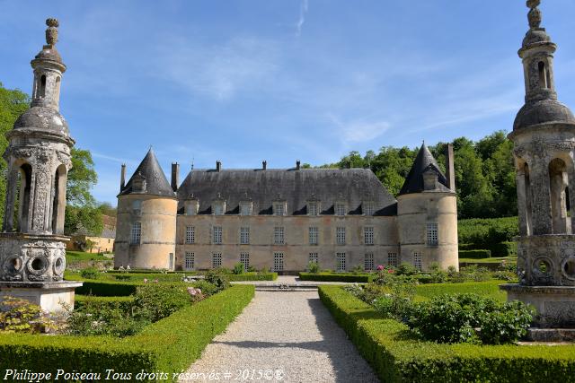 Château de Bussy-Rabutin un remarquable Manoir