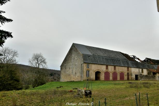 Granges du Château de Dumphlun