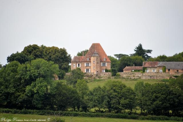 Château de la Bussière un beau manoir