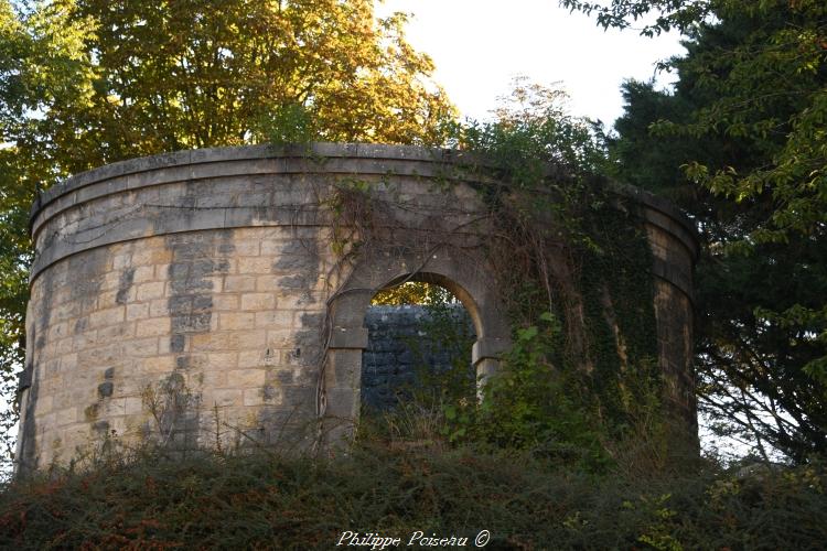 Ancien château d'eau ferroviaire