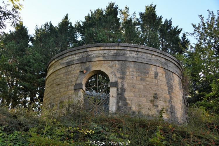 Ancien château d'eau ferroviaire