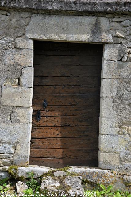 Château de Franay les Chanoines