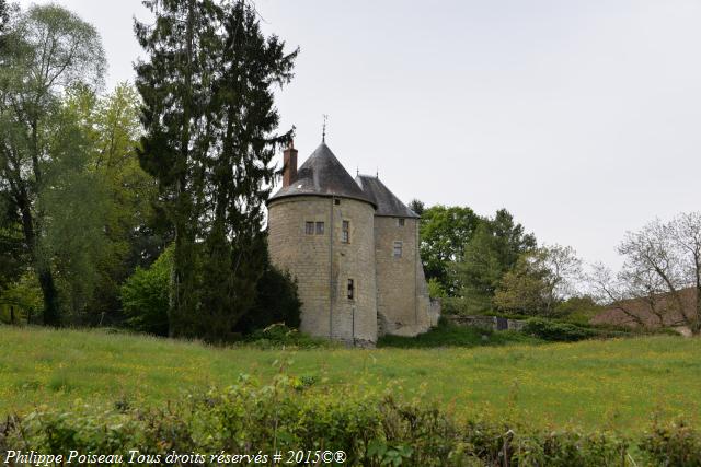 Château de Frasnay les Chanoines