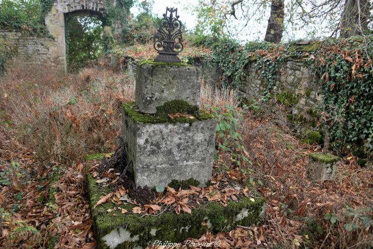 Croix du cimetière de Saint-Martin