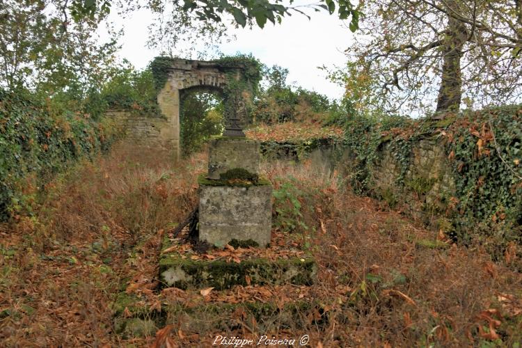 Croix du cimetière de Saint-Martin