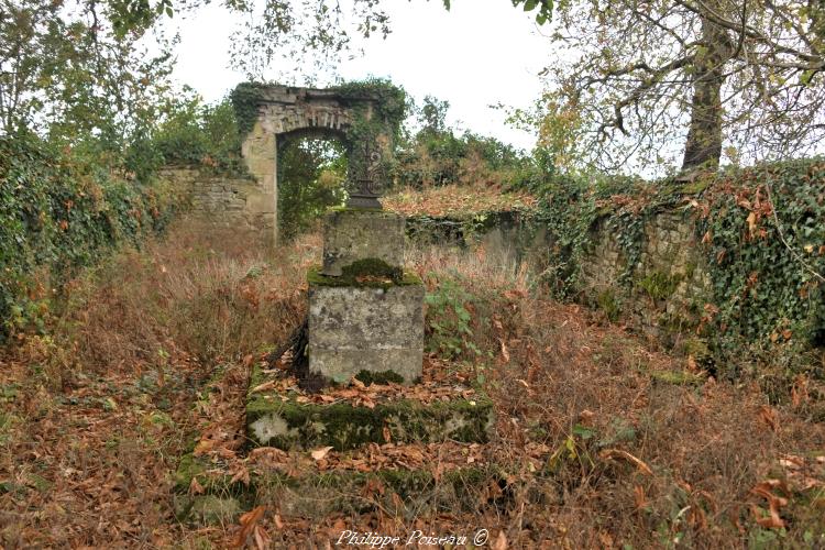 Croix du cimetière de Saint-Martin