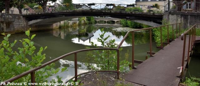 Pont sur le Beuvron à Clamecy un beau patrimoine