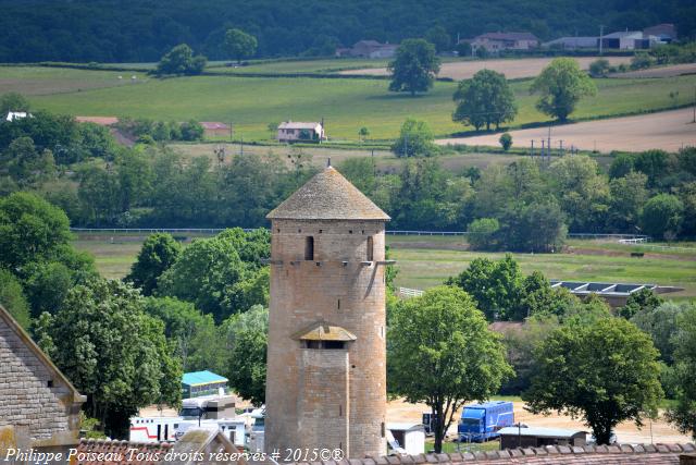La Tour ronde de l’Abbaye de Cluny un beau patrimoine