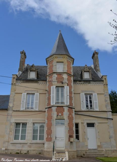 La mairie de Colmery