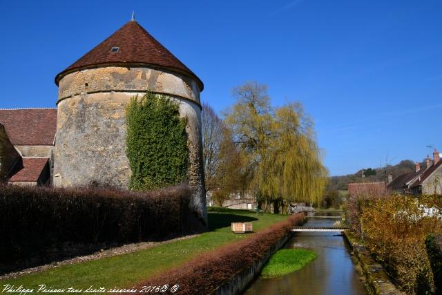 Le colombier de Cessy les Bois un beau patrimoine