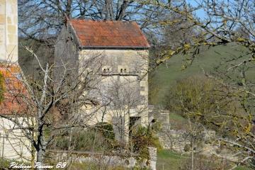 Pigeonnier de Haute Cour un patrimoine de Moraches