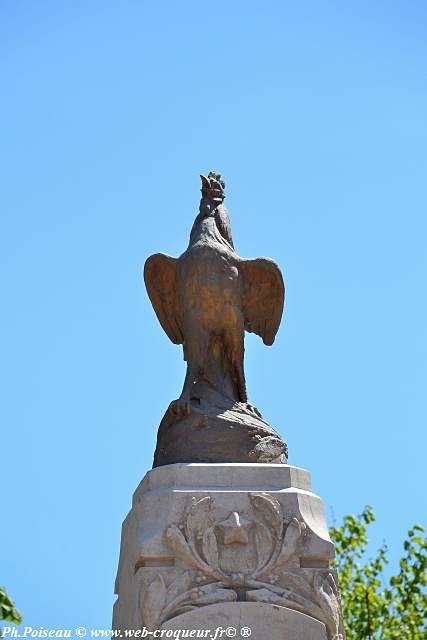 Monument aux Morts de Corbigny Nièvre Passion