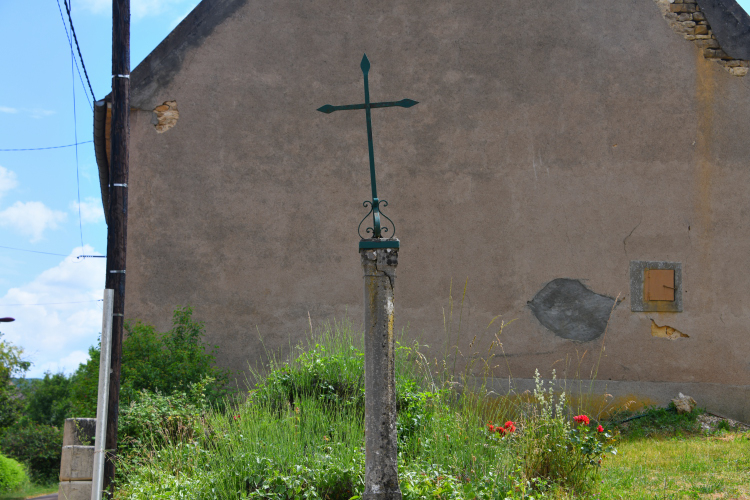 Croix de Chivres 