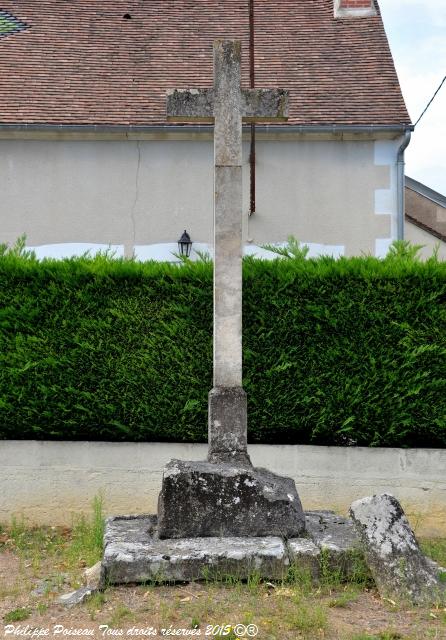 Croix monumentale de Bulcy