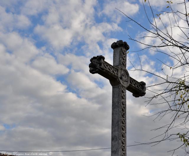 croix de Chanteloup Nièvre Passion