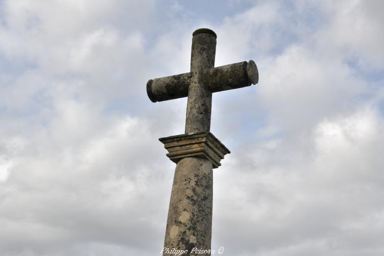 Croix de carrefour de Chenizot