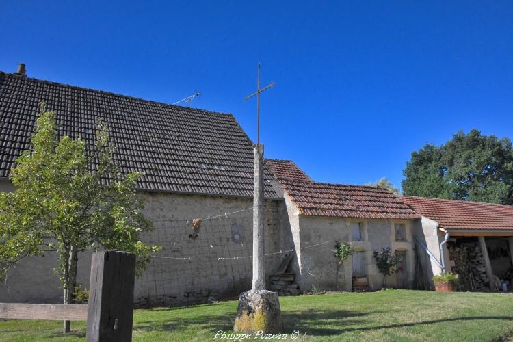 Croix du hameau de Flez un patrimoine