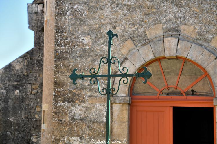 Croix de l'église de Saint-Bonnot