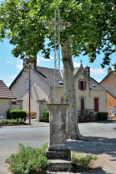 Croix de Saint Seine un beau patrimoine