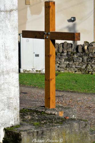 La croix de carrefour à Saint Sulpice