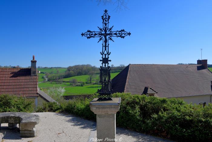 Croix de Ternant un patrimoine