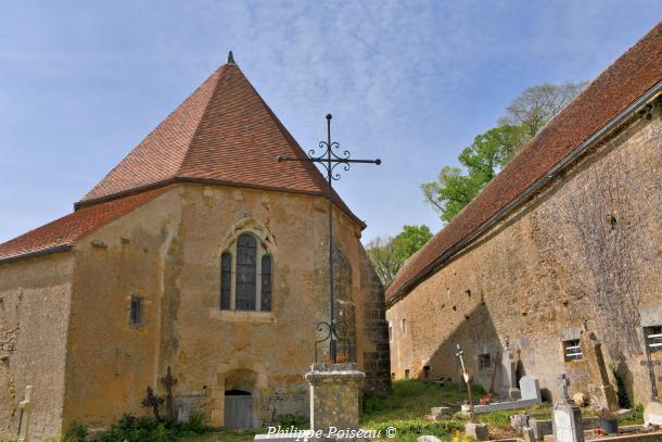 croix du cimetière de Saint-Pierre-du-Mont