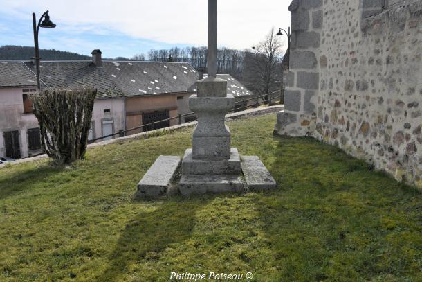 Pierre des morts de Planchez