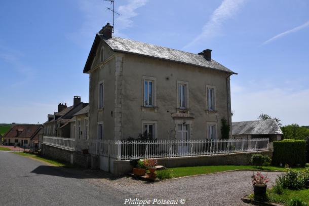 École de Montigny-sur-Canne un beau patrimoine