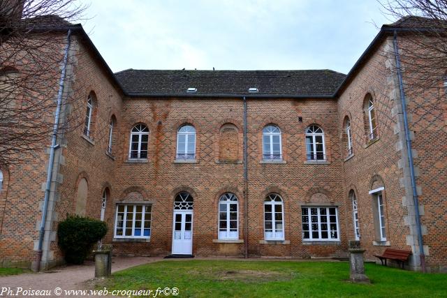 École de Dornes Nièvre Passion