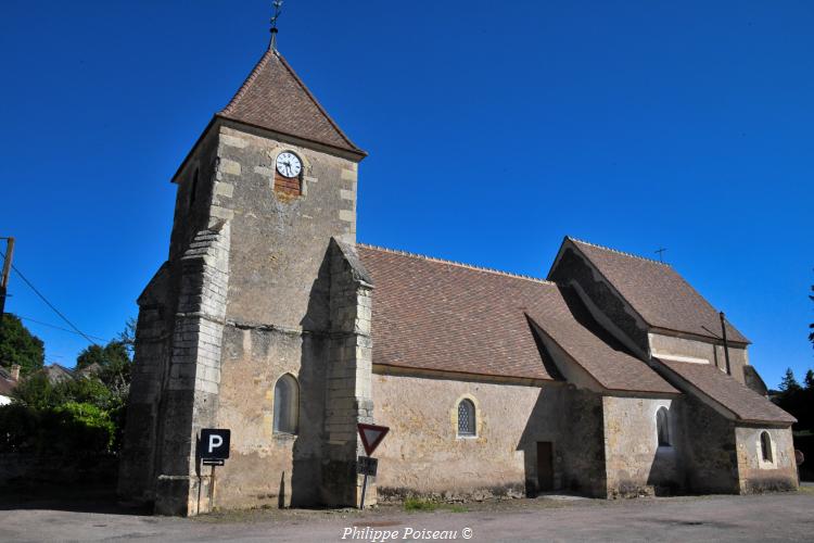 Église de  Flez-Cuzy un beau patrimoine