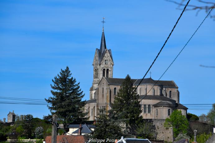 Église de Lormes