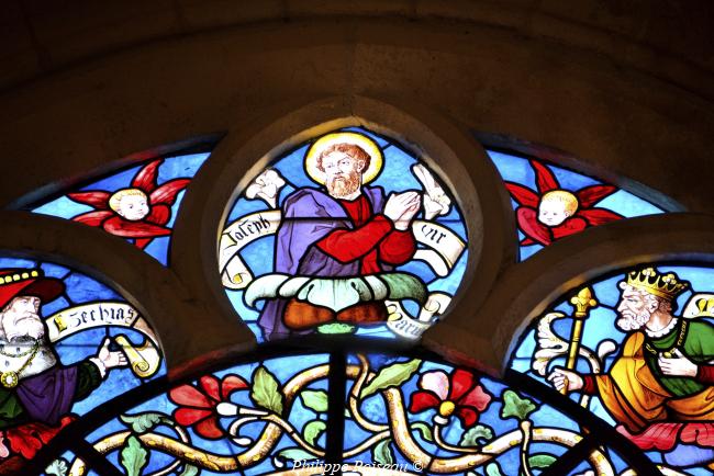 Les vitraux de l'église Saint-Martin de Clamecy