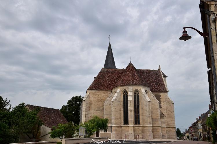 Église de Suilly-la-Tour un beau patrimoine