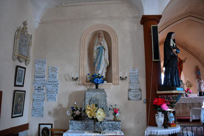 Intérieur de l'église de Planchez