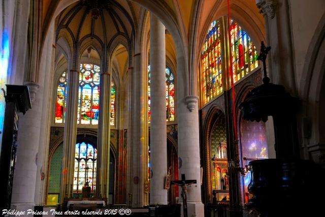 Vitraux de l’Église de Montargis un remarquable patrimoine