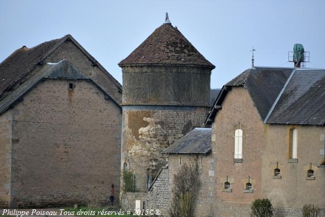 Tour du Domaine de Feuille