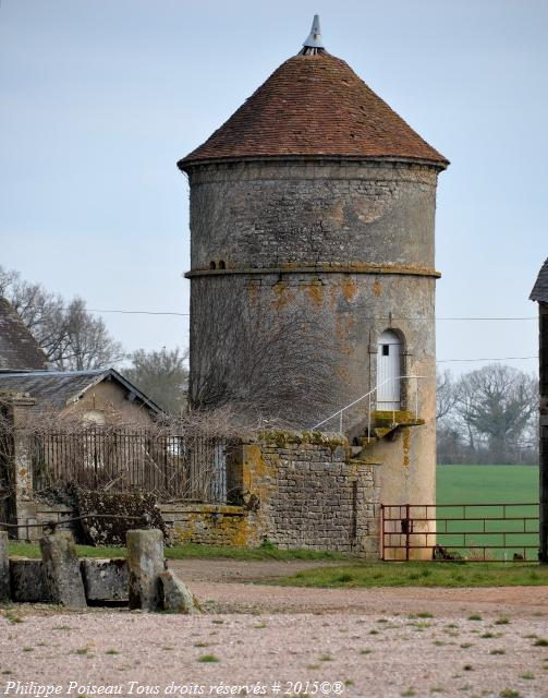 Tour du Domaine de Feuille