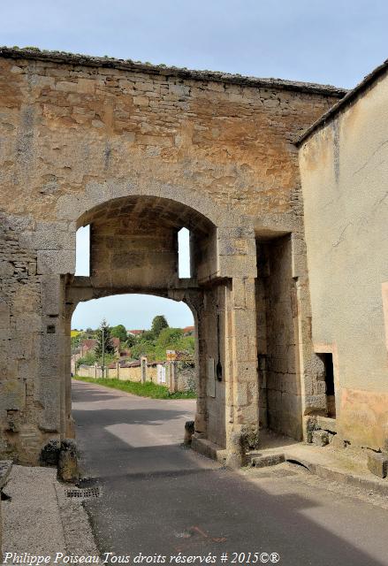 Porte de Flavigny