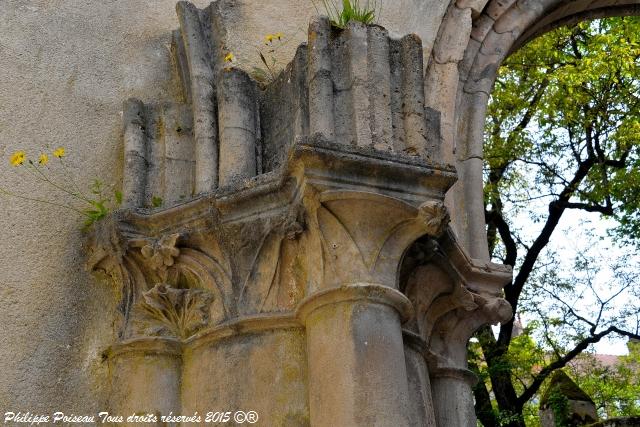 abbaye flavigny