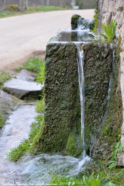 Fontaine de Soeuvres