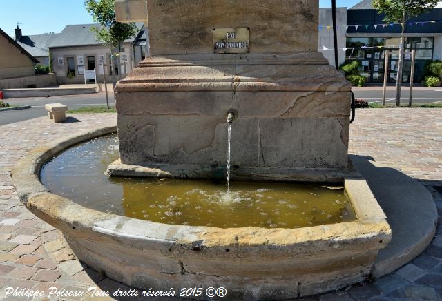 Fontaine de Cercy-la-Tour