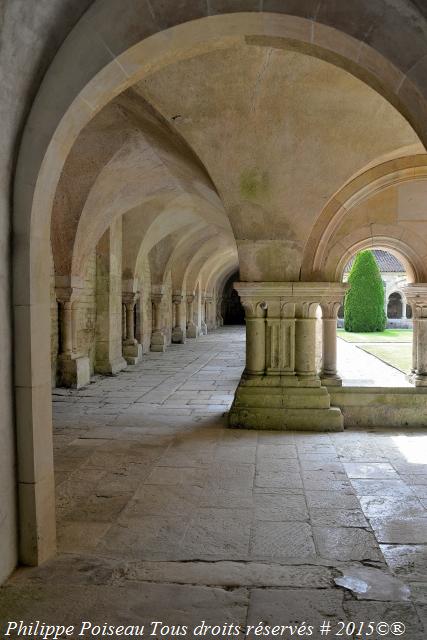 Le Cloître de l'Abbaye de Fontenay