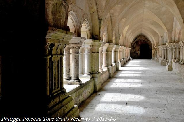 Le Cloître de l'Abbaye de Fontenay