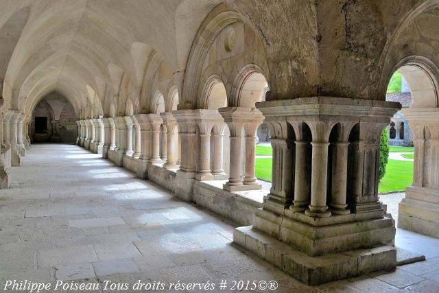 Le Cloître de l'Abbaye de Fontenay