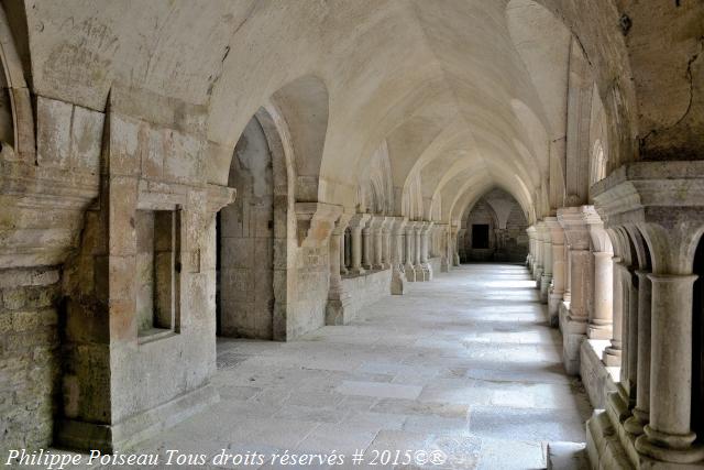 Le Cloître de l'Abbaye de Fontenay