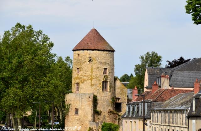 Les Remparts de la ville de Nevers
