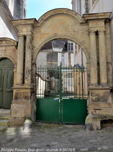 Hôtel de Fontenay de Nevers Nièvre Passion