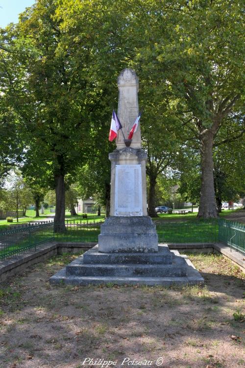 Le Monument aux morts de la Fermeté